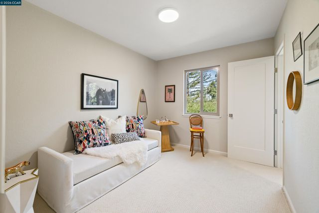 158 Fairfield Pl, Moraga, CA 94556