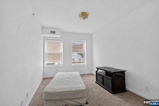 133 Maple Avenue 303, East Orange, NJ 07017