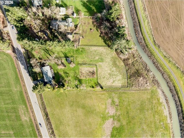 40064 MCKENZIE Hwy, Springfield, OR 97478