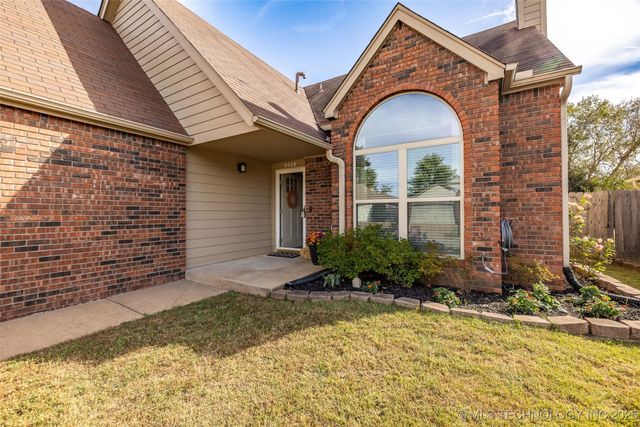 9026 E 87th Place, Tulsa, OK 74133