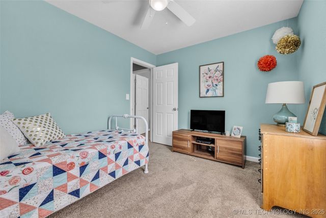 9026 E 87th Place, Tulsa, OK 74133