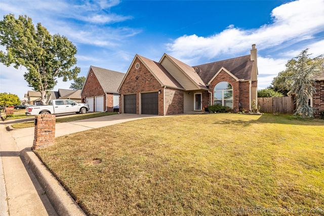 9026 E 87th Place, Tulsa, OK 74133