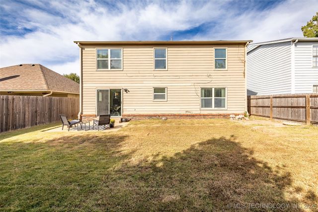 9026 E 87th Place, Tulsa, OK 74133