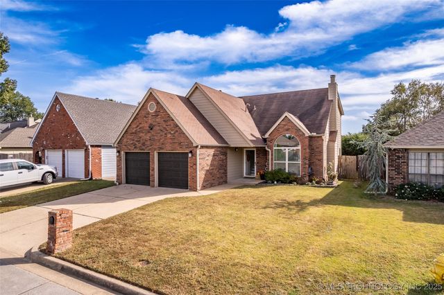 9026 E 87th Place, Tulsa, OK 74133