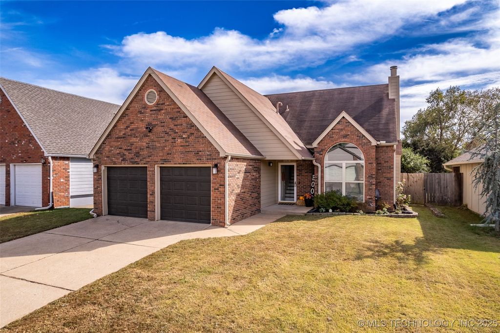 9026 E 87th Place, Tulsa, OK 74133