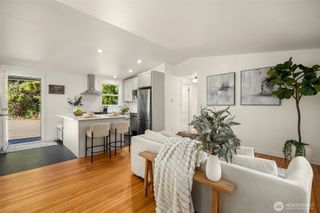 1574 NE Park View Drive #1, Bainbridge Island, WA 98110