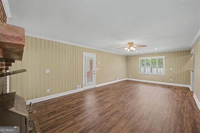 3010 N Main Street NW, Kennesaw, GA 30144
