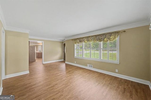 3010 N Main Street NW, Kennesaw, GA 30144