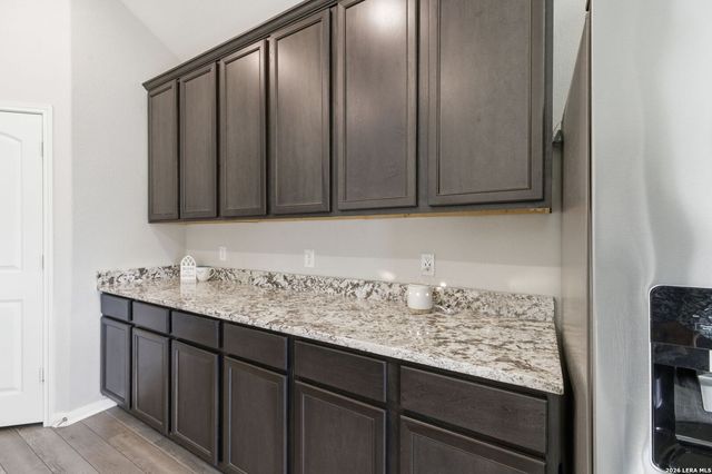 6447 aj, San Antonio, TX 78252