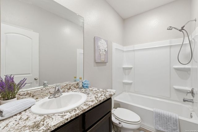 6447 aj, San Antonio, TX 78252