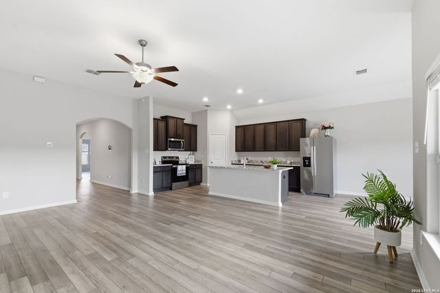 6447 aj, San Antonio, TX 78252