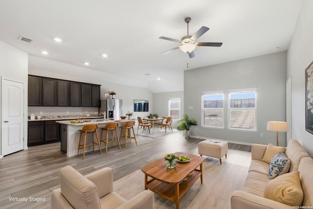 6447 aj, San Antonio, TX 78252