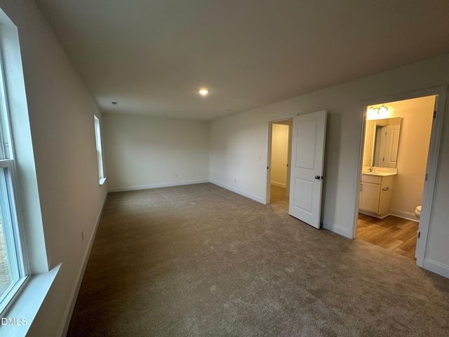 649 Hipwood Drive, Zebulon, NC 27597