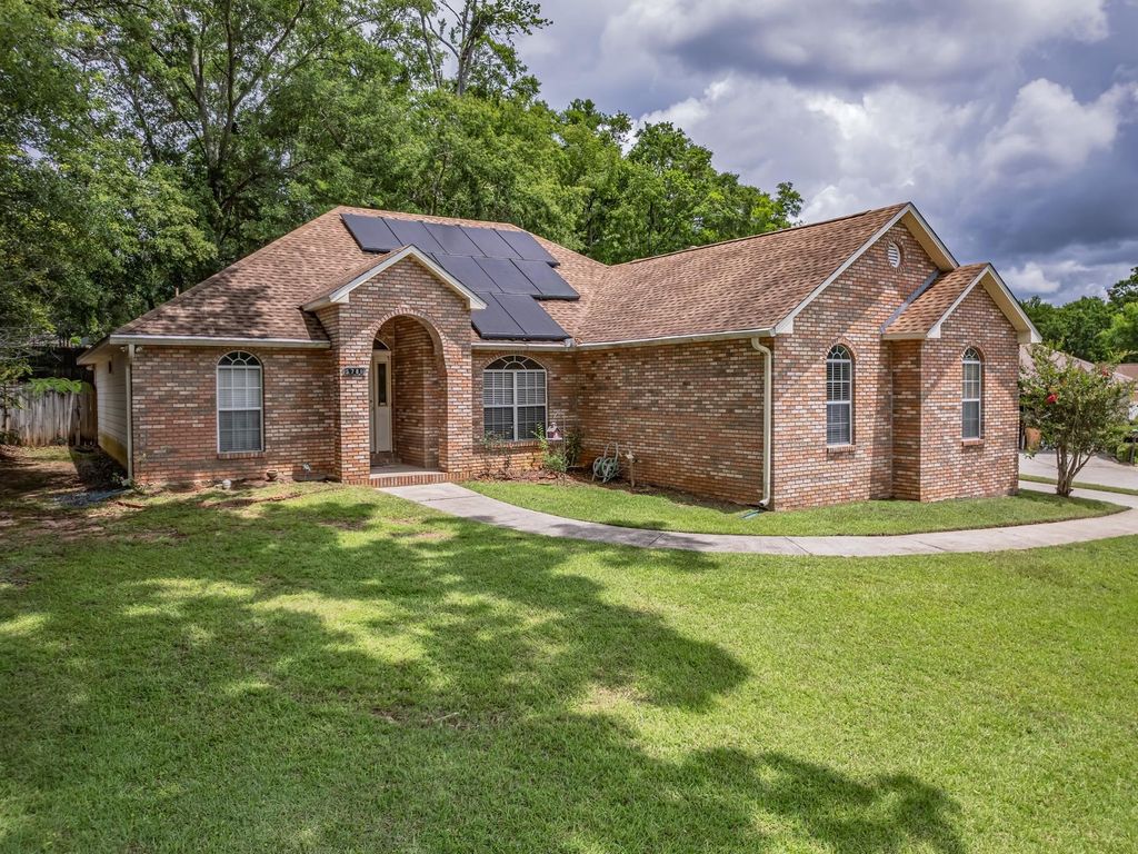 5786 Countryside Drive, Tallahassee, FL 32317