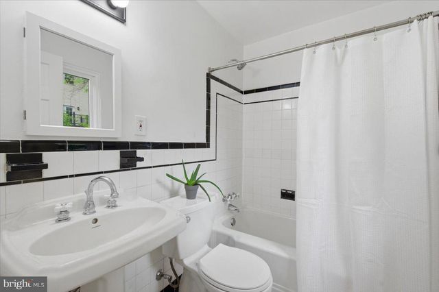 1613 N SPRINGWOOD DR N, Silver Spring, MD 20910