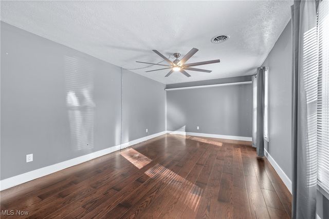 32650 Greenwood Drive, Avon Lake, OH 44012