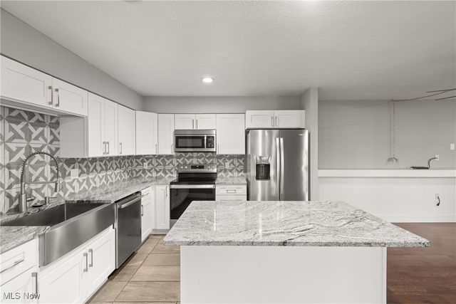 32650 Greenwood Drive, Avon Lake, OH 44012