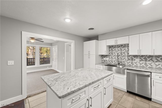 32650 Greenwood Drive, Avon Lake, OH 44012