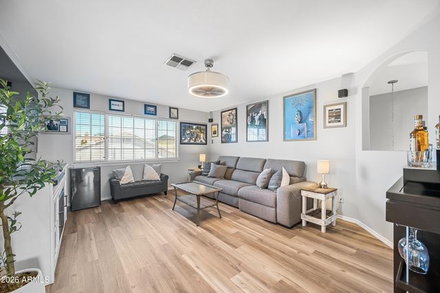 16006 S 13TH Place, Phoenix, AZ 85048