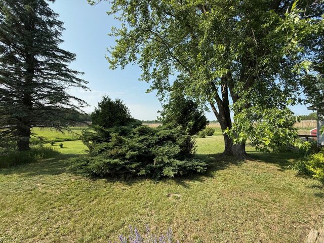 2702 E Hoague Road, Freesoil Twp, MI 49411