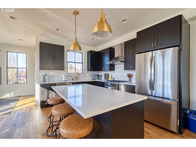 508 Ne 56TH Ave, Portland, OR 97213
