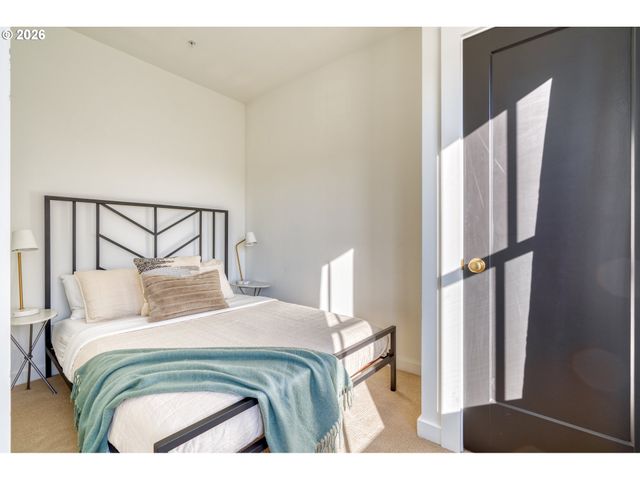 508 Ne 56TH Ave, Portland, OR 97213