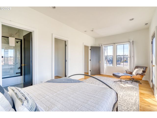 508 Ne 56TH Ave, Portland, OR 97213