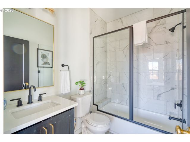 508 Ne 56TH Ave, Portland, OR 97213