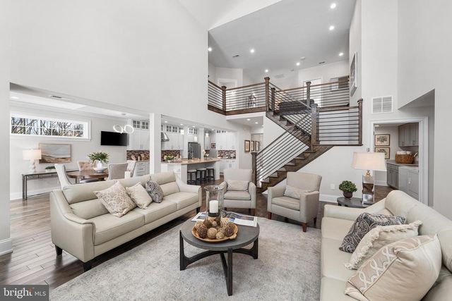 1631 E STRASBURG RD, West Chester, PA 19380