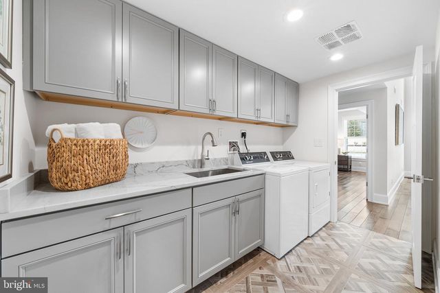 1631 E STRASBURG RD, West Chester, PA 19380