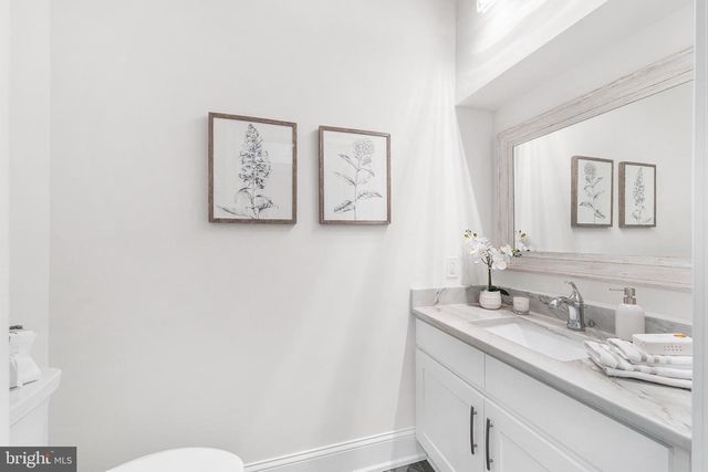 1631 E STRASBURG RD, West Chester, PA 19380