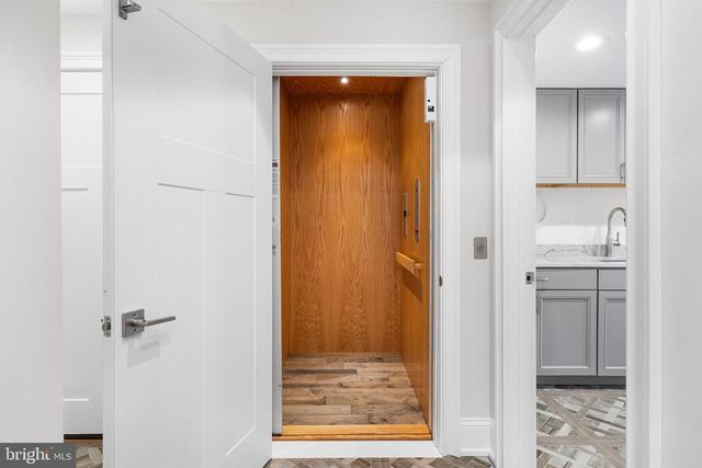 1631 E STRASBURG RD, West Chester, PA 19380