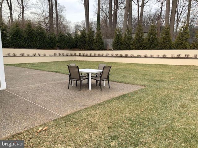 1631 E STRASBURG RD, West Chester, PA 19380