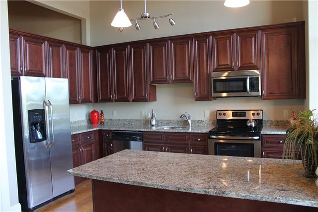 624 WASHINGTON Street A-420, Coventry, RI 02816