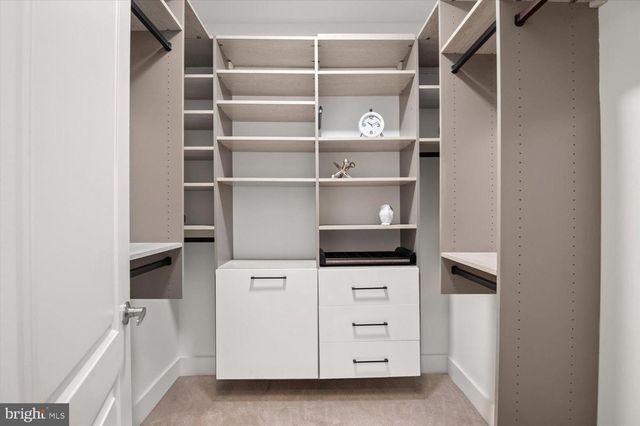 613 LONGFELLOW ST NW, Washington, DC 20011