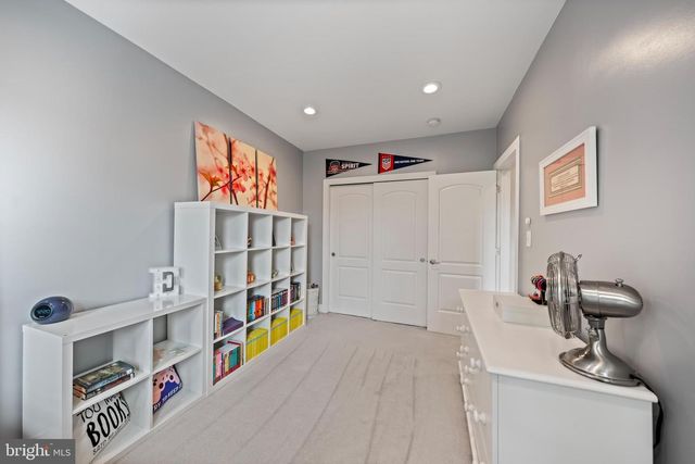 613 LONGFELLOW ST NW, Washington, DC 20011