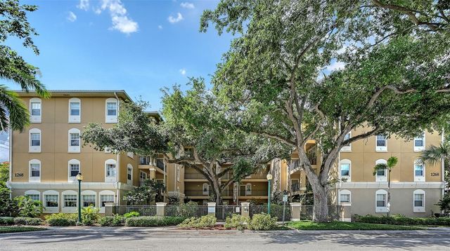 1268 11TH STREET 2404, Sarasota, FL 34236