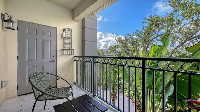 1268 11TH STREET 2404, Sarasota, FL 34236