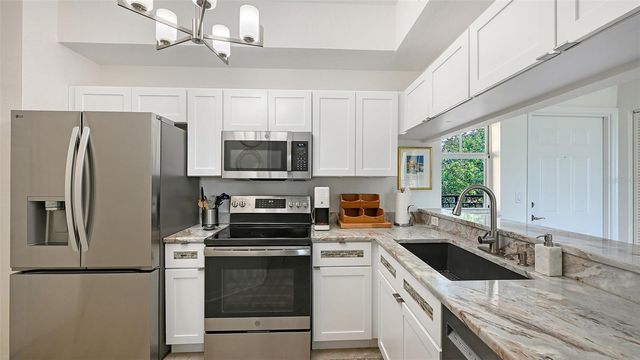 1268 11TH STREET 2404, Sarasota, FL 34236