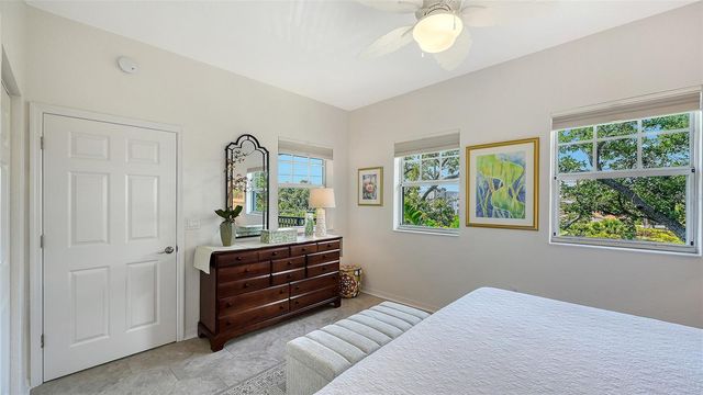 1268 11TH STREET 2404, Sarasota, FL 34236