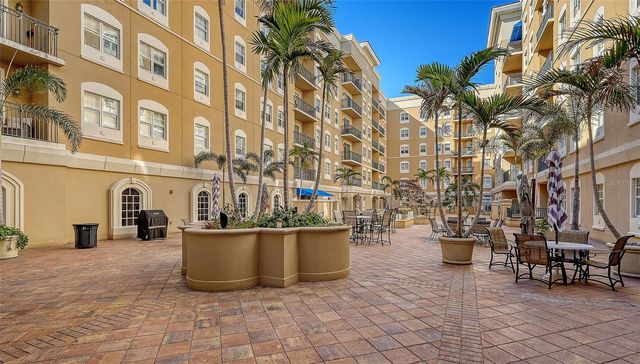 1268 11TH STREET 2404, Sarasota, FL 34236