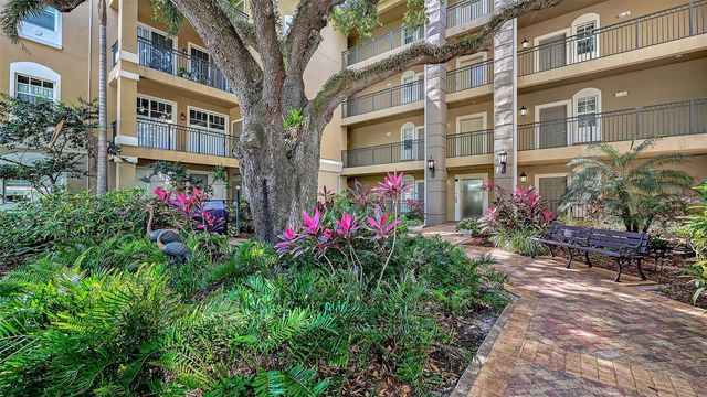 1268 11TH STREET 2404, Sarasota, FL 34236