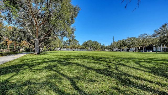 1268 11TH STREET 2404, Sarasota, FL 34236