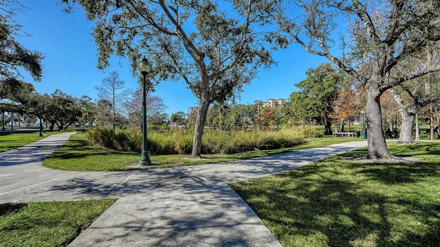 1268 11TH STREET 2404, Sarasota, FL 34236