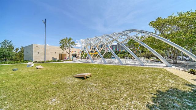 1268 11TH STREET 2404, Sarasota, FL 34236