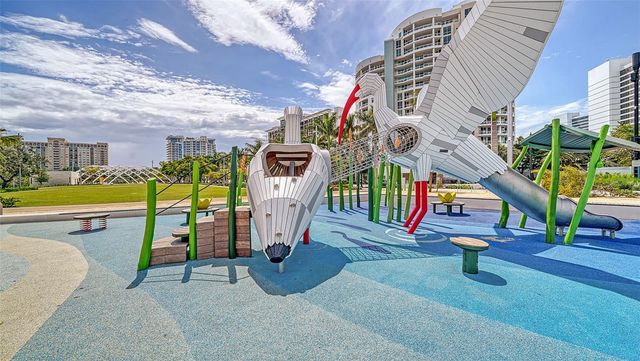 1268 11TH STREET 2404, Sarasota, FL 34236