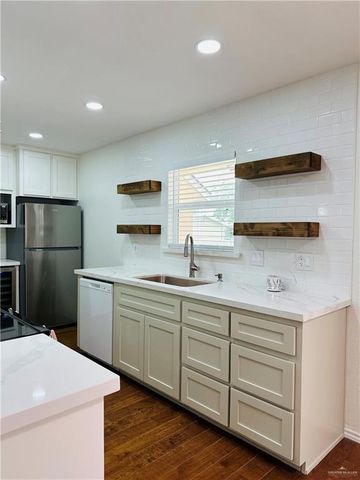 1523 Evergreen Avenue, Mission, TX 78572