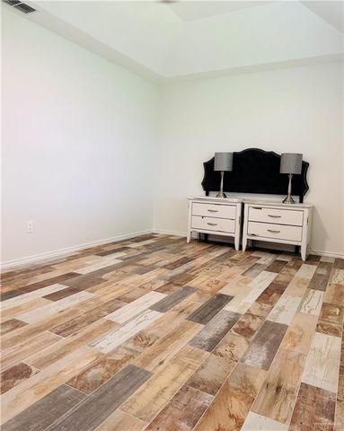 1523 Evergreen Avenue, Mission, TX 78572