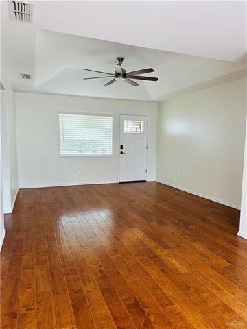 1523 Evergreen Avenue, Mission, TX 78572