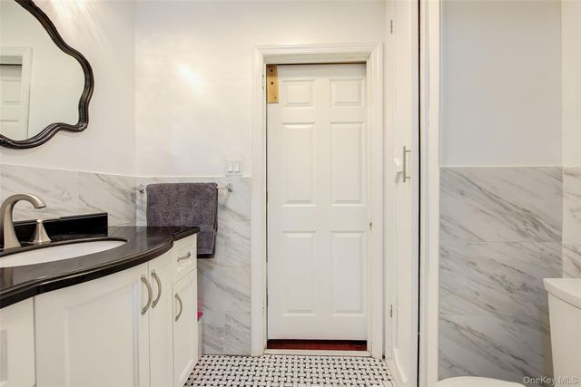 80-38 236th Street, Bellerose Manor, NY 11427